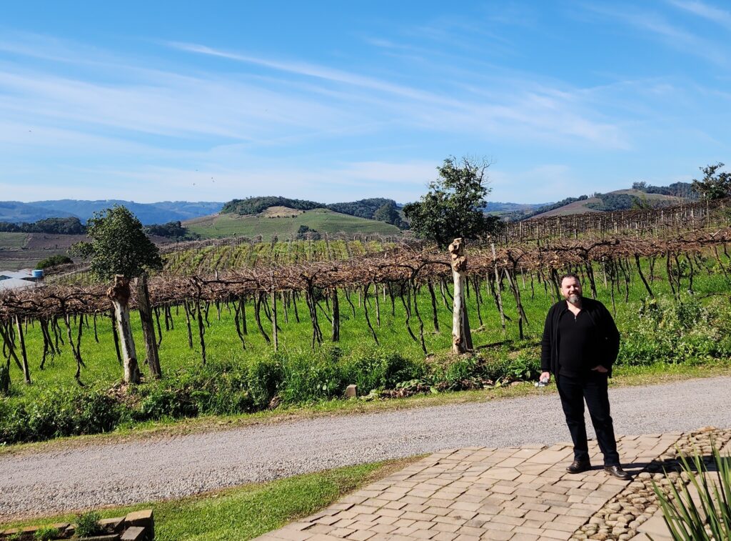 Parreiral da Vinícola Fantin, um dos encantos do Vale dos Vinhedos na Serra Gaúcha